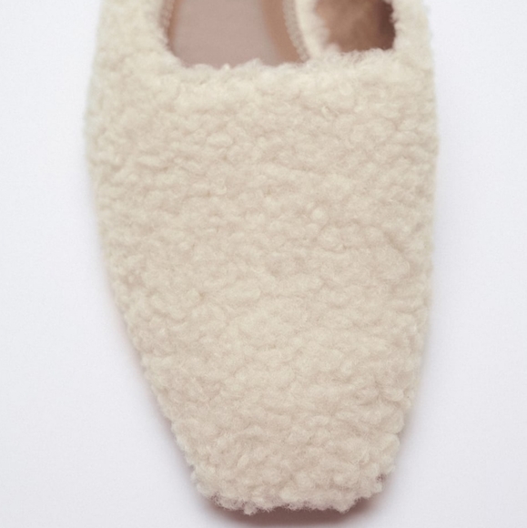 ZARA | Square Toe Faux Shearling Flat Mules - Picture 3 of 7